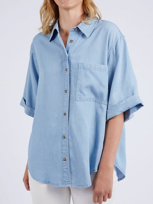 ELM BLISSFUL CHAMBRAY SHORT SLEEVE SHIRT