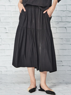 GLIDE BY VERGE STRIKE SKIRT