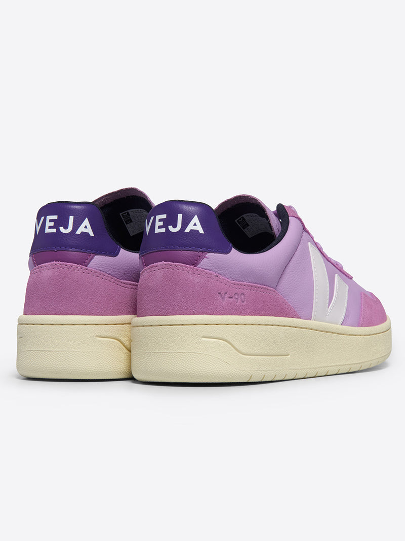 VEJA V-90 SNEAKER